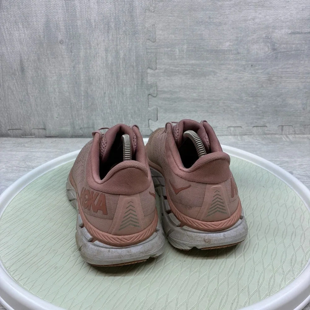 Hoka One One Clifton 7 Running Shoes Women's 11 Pink Mesh Athletic 1110509-MRCB